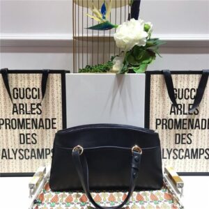 Gucci Arli large top handle bag Black