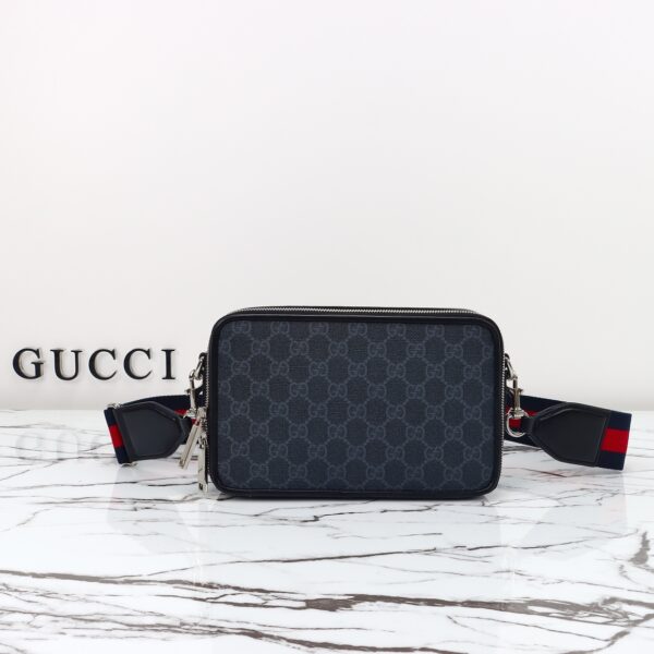 Gucci GG Supreme Small Black Canvas Shoulder bag