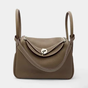 Hermès Lindy 26 in Tow Clemence Leather with Palladium Hardware